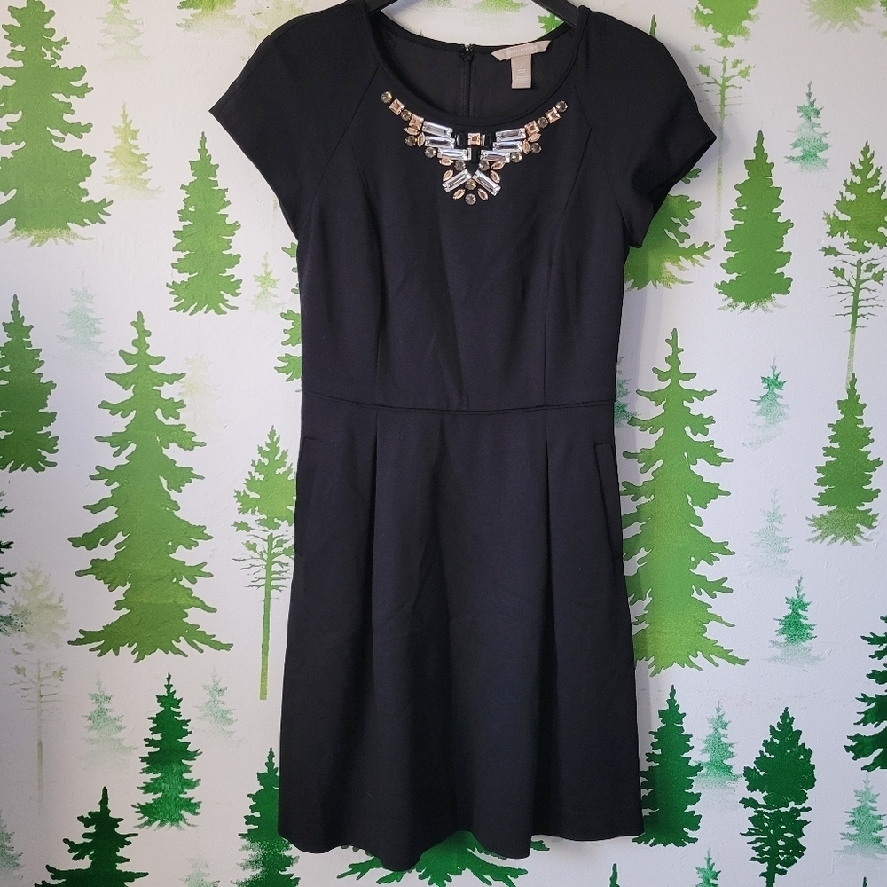 Banana Republic Black Jeweled Cap Sleeve Two Pocket Dress.